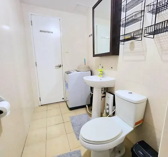 Bgc Avant At The Cosy And Vibrant 2br Near Burgos Circle *
