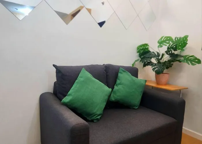 Bgc Avant At The Cosy And Vibrant 2br Near Burgos Circle مانيلا